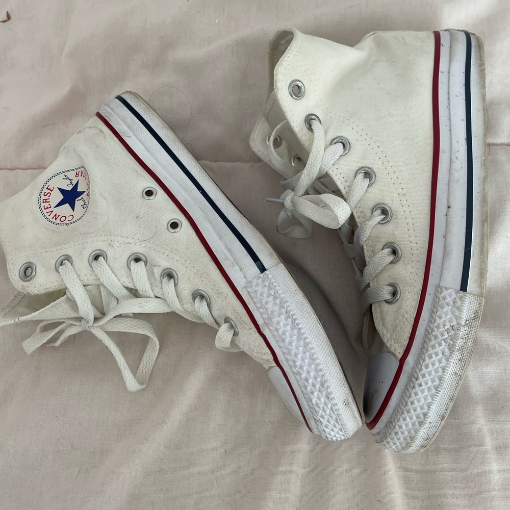 White  converse all star high tops